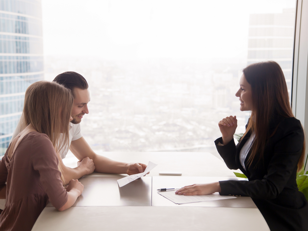 Pros and cons of personal loans to pay off debt Pros and cons of personal loans to pay off debt